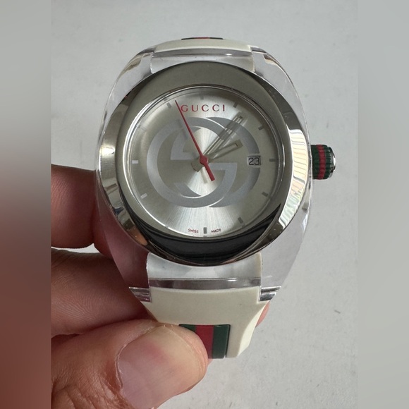 GUCCI Sync Stainless Steel & Rubber-Strap Watch - Picture 1 of 10